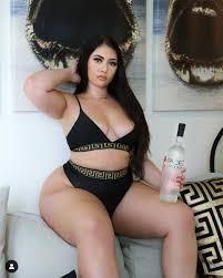 Sammyy nude 45 photos arousing and intriguing to the core