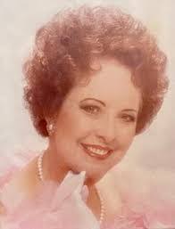 Lillian Mccabe's Instagram, Twitter & Facebook