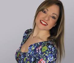 Get the forecast for today, tonight & tomorrow's weather for νέα στύρα, στερεά ελλάδα, ελλάδα. Elenh Karakash 8elw Na Apasxolw Me Th Doyleia Moy Kai Oxi Me Thn Proswpikh Moy Zwh