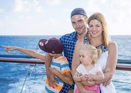 Baby number four will be a boy. Reisebericht Tv Moderatorin Nina Bott Und Familie An Bord Der Mein Schiff 4 Mein Schiff Blog