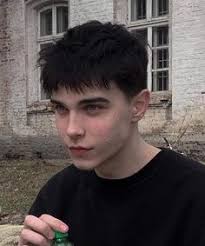 noah graves (boywife13)