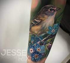 Birds Chirping In The Morning Meaning This Is An Amazing So Realistic Tattoo I Want It Realistic Bird Tattoo Birds Tattoo Colorful Bird Tattoos