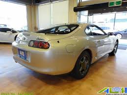 Está ploteado blanco, tiene una rajadura en el parabrizas. 12471 Japan Used 1993 Toyota Supra E Jza80 For Sale Auto Link Holdings Llc