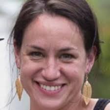 Elizabeth Masterson (@MrsEMasterson)