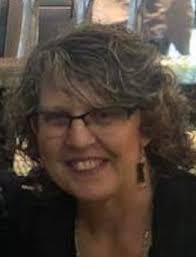 Cindy Newbold's Instagram, Twitter & Facebook