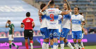 Más de 500 cantos de alegría y meditación. A Un Punto De La Gloria Universidad Catolica Podria Coronarse Tricampeon Del Futbol Chileno Este Miercoles