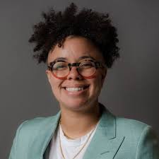 🚀 Excited that Brown Alumni Magazine featured my story of getting Troupe  off the ground in this month's September issue!