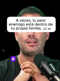 Aveces El Peor Enemigo Esta A Tu Lado