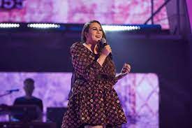 Grace holden was just 13 years old when her mother, shirley, died of cancer. Who Is Grace Holden Meet The Voice Uk Contestant Age Instagram And More Reality Tv Tellymix