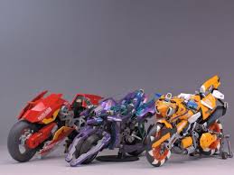 こんふぉーこさんはtwitterを使っています スティレットf2 アジタート fbx 002 ピウモッソ 完成 飛行エンジンのセイレーンをカスタムしてバイクに積んだモンスターバイクとです bggp フレームアームズ ガール https t c フレームアームズガール ロボット