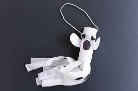 I have an unhealthy obsession with toilet paper roll crafts. Paper Roll Ghost How To Make Paper Roll Ghosts