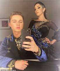 She was born on november 16, 1983 in miami, florida, united states. Janette Manrara 37 And Hrvy 21 Of Strictly Abandon Sexy Rumba In Favor Of Romantic Routine Fr24 News English