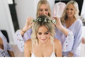 Brautfrisur mit schleier romantische hochsteckfrisur bildergebnis für brautfrisuren mit schleier und diadem halboffen brautfrisur halboffen flechtfrisur lange haare. Brautfrisuren Euer Perfektes Hochzeitsstyling I Weddyplace