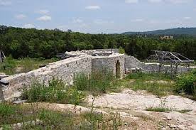French castle construction in Ozarks ...