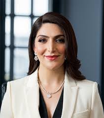 Denise Heinz's Instagram, Twitter & Facebook