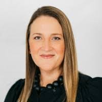 Ashley Feaster's Instagram, Twitter & Facebook