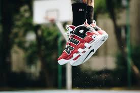 Entdecke die große auswahl an styles für damen, herren und kinder. Herren Schuhe Sneakers Nike Air More Uptempo 96 Bulls 921948 600 Fur 174 50 Sneakerstudio De