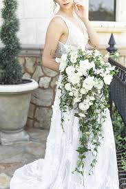Think Outside The Box With Your Wedding Florals Clarity Lane In 2020 Unique Wedding Bouquet Wedding Bouquets Wedding Bouquets Bride