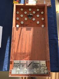 Bei abnahme von mehr tabletts rabatt.,fussball servier tabletts von bitburger abnahme ab 2 rabatt! Diy Bierspiel Bier Holzspiele Kronkorken