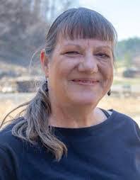 Shandy Smith's Instagram, Twitter & Facebook