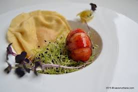 200g paste 250g ricotta 200g spanac congelat scurs de zeama 1ou sare,piper,turmeric,busuioc 500ml sos de roșii parmezan ras. Spaghetti Cu Scoici Si Rosii Cherry Savori Urbane