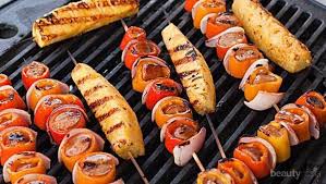 Cara membuat bumbu bakaran serbaguna simple dan enak. Mau Tahu Cara Bikin Sosis Bakar Paprika Yang Pedasnya Sampai Menusuk Ke Lidah Ini Resepnya