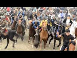 Бузкаши истравшан худжанд сугд таджикистан. Tadzhikistan Navruzi Skachka Loshadej Buzkashi