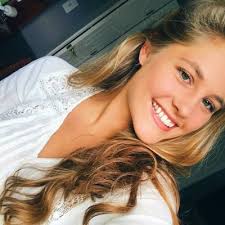 Rachel Perron (@rachp_7)