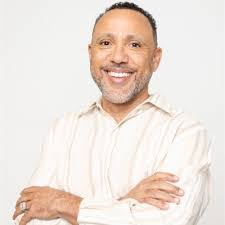 Tiara Cash's Instagram, Twitter & Facebook