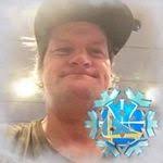 Bobby Willett's Instagram, Twitter & Facebook