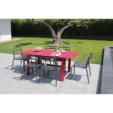 La table extensible jusqu'à 2.64 m et les 10 chaises complétant cet ensemble permettront d'organiser des repas de familles ou des réunions entre amis dans les. Table De Jardin Eos Extensible 130 180 Cm Aluminium Proloisirs