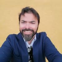 30+ perfiles de «Daniel Amat»