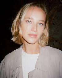 Julie De La Playa Hair Beauty Short Hair Styles Hair Styles