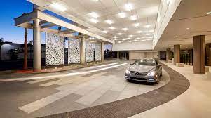 Hilton Garden Inn San Diego Downtown Bayside Hotel Ca Porte Cochere House In The Woods Stone Flooring Parking Design