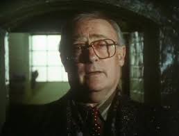 In Suspicious Circumstances" Mrs Bravo Regrets/No Smoke Without Fire/The  Jewel and the Magpie (TV Episode 1991)