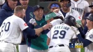 J.P. Crawford's Walk-Off Win Highlights Mariners' Thrilling Comeback Against Astros