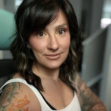 To my fellow auto-immune friends,⁣ ⁣ You are more than what your body can't  do. ⁣ ⁣ Try shifting “auto-immune” to “auto-immazing” in your vocabulary  this week and see how it feels. ⁣ ⁣