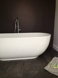 The year was 2017 and it was not a good time to be a bathtub. How To Fix Free Standing Tub To The Floor So It Doesn T Move