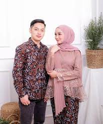 Explore tweets about #tunangan on twitter. Baju Couple Kebaya Brukat Couple Brokat Modern Sarimbit Baju Pesta Baju Songket Baju Kapel Baju Tunangan Baju Kawinan Lazada Indonesia