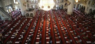 Bayram namazı saati, kurban bayramı öncesinde vatandaşların gündeminde. Gaziantep Bayram Namazi Saati 13 Mayis Ramazan Bayrami Namazi Gaziantep Te Saat Kacta Kilinacak Diyanet