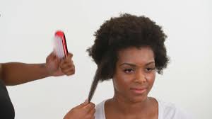 Make sure to keep the roots tight (not too tight!) and spin the brush in a circular motion. Denman D3 Original 7 Row Styling Brush