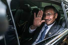 Tun haji abdul razak bin hussein, (born march 11, 1922, pekan, pahang state, federated malay states now malaysia—died jan. Umno S Hishammuddin To Be Made Deputy Pm In Muhyiddin S Cabinet Malaysia Malay Mail