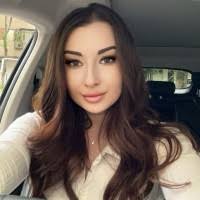 500+ perfiles de «Anna From»