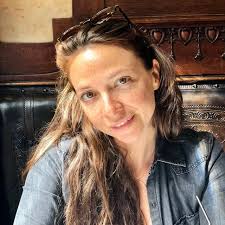 Jessica Lederman's Instagram, Twitter & Facebook