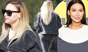 Naya rivera debuts blonde hair—again! Naya Rivera Debuts Her New Bleach Blonde Hair While Out Shopping For Homewares Daily Mail Online
