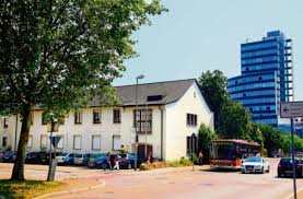 Wenn sie in ihrem eigenen haus oder in ihrer eigenen eigentumswohnung wohnen und anspruch auf arbeitslosengeld ii haben, kann ihr. Leonberg Arbeitsamt 13 Jahre Und Kein Kaufer In Sicht Boblingen Stuttgarter Nachrichten