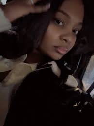 Girls night with great talks🥂 #friends #frienddate #explore #blackgirls  #coopershawk