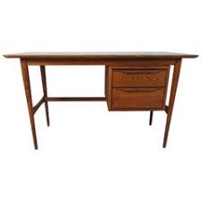 The minimalistic design is ideal for smaller rooms. Heywood Wakefield Furniture Desks Chairs Tables More 112 For Sale At 1stdibs