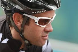 Julian Dean denies knowledge of U.S. Postal doping culture