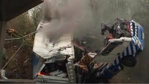 Hp 14 (9xm12ua) laptop, 14 hd display, amd athlon silver 3050u upto compare with similar items. Lorry Crashes Off Bridge And Onto A12 In Essex Itv News